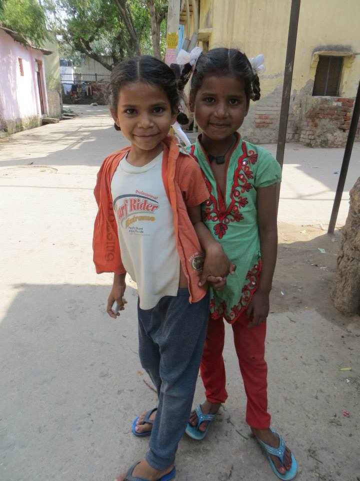 VOH Little girls, hope foundation leprosy colony, hope worldwide